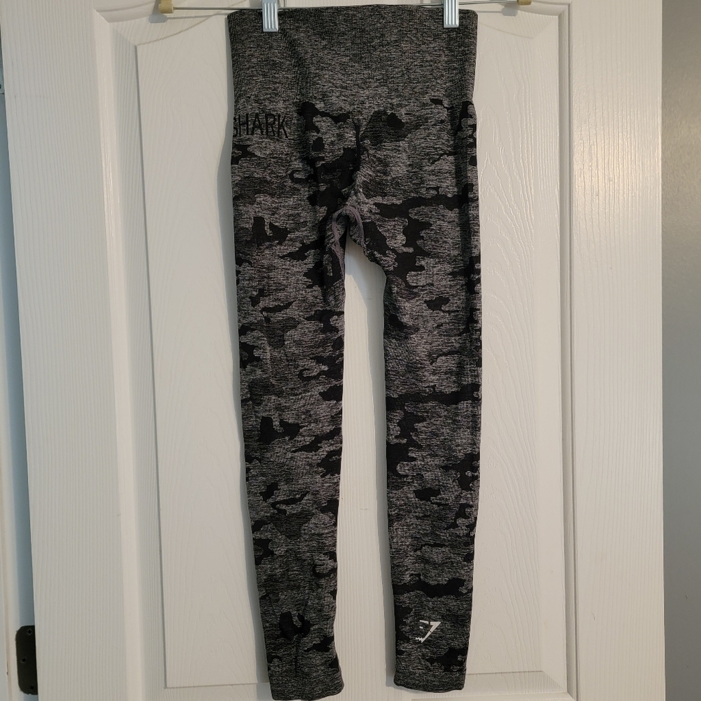 Gymshark Black And Grey Camo Leggings